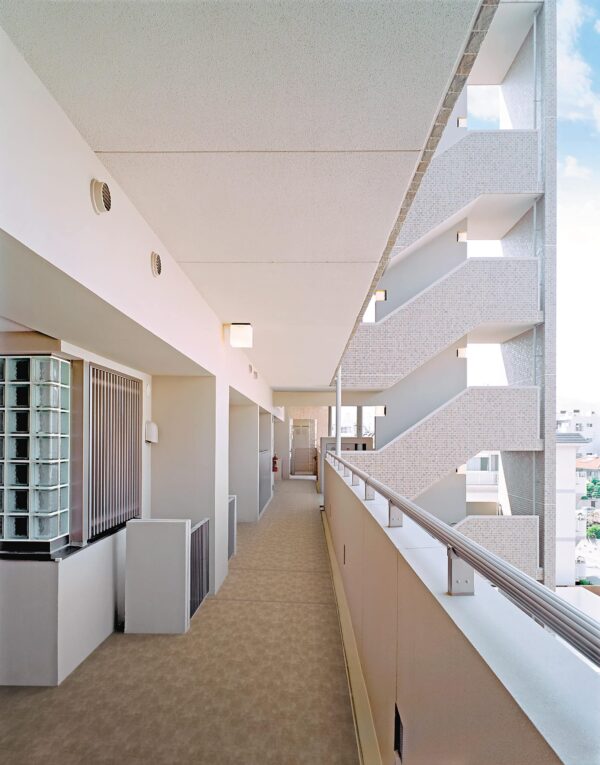 HydroResista - Plus Beige - Imagen 3